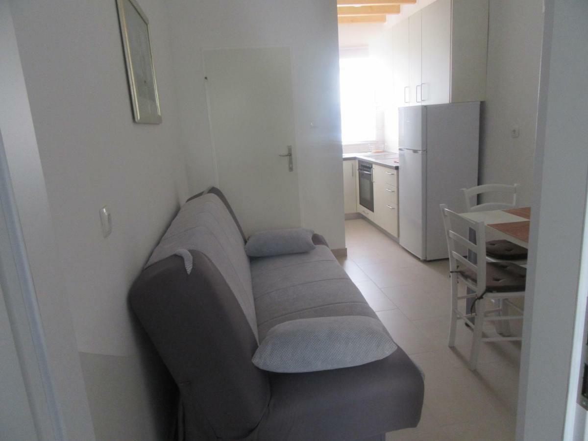 Apartment Vanesa Zara Esterno foto