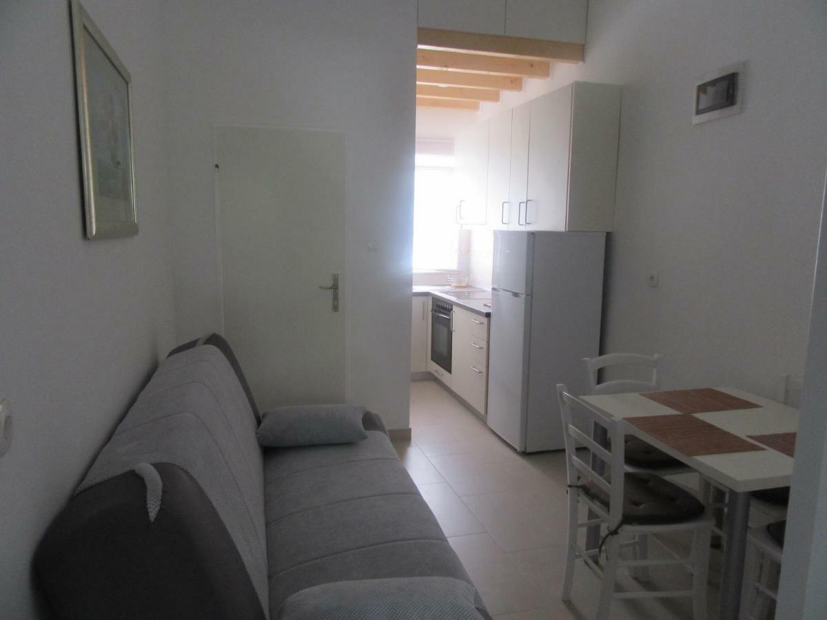 Apartment Vanesa Zara Esterno foto